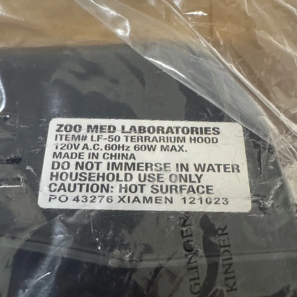 Zoo Med Naturalistic Terrarium Hood 12 Inch LF-50 Reptile UVB Heat Lamp Fixture